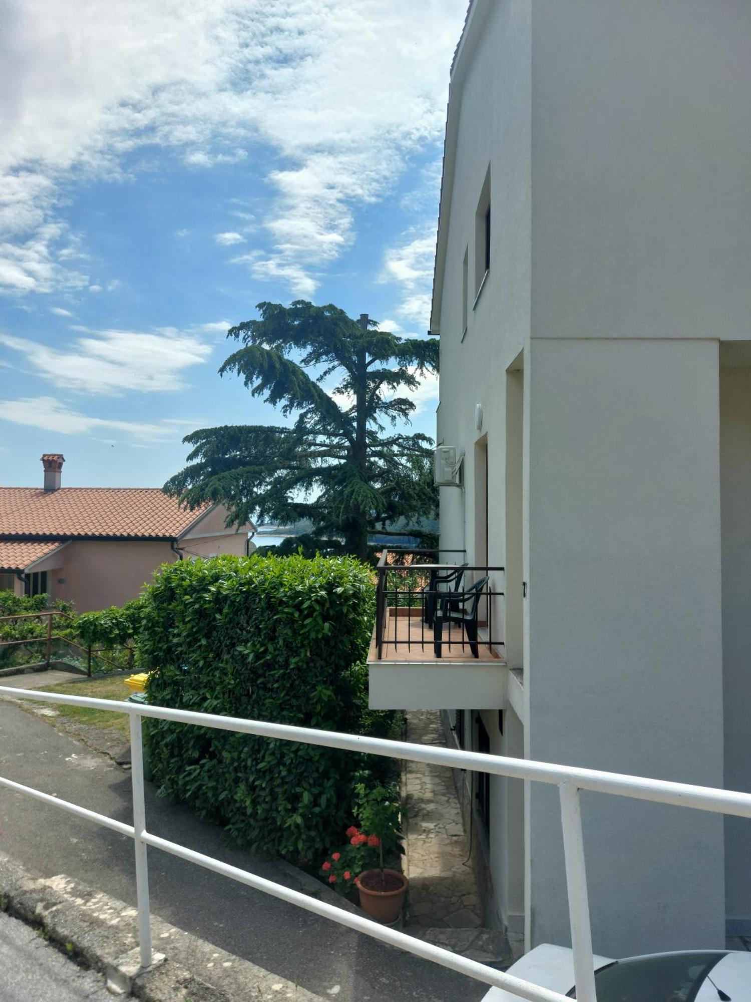 Sunshine Apartment West Rabac Exterior foto