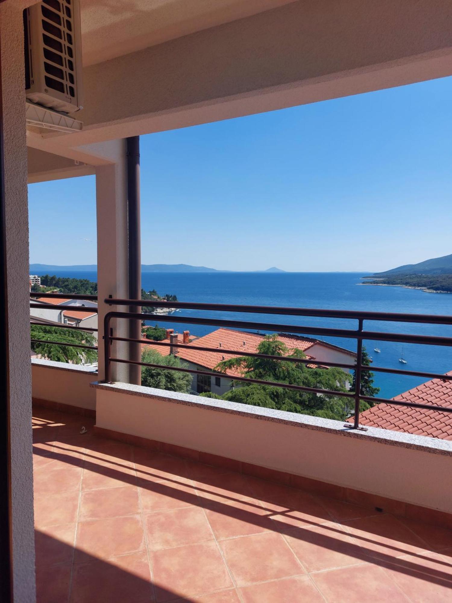 Sunshine Apartment West Rabac Exterior foto